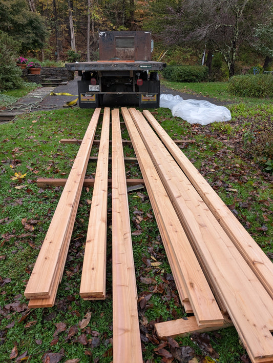 Knotty Cedar Decking 20' (Select) S4S E4E