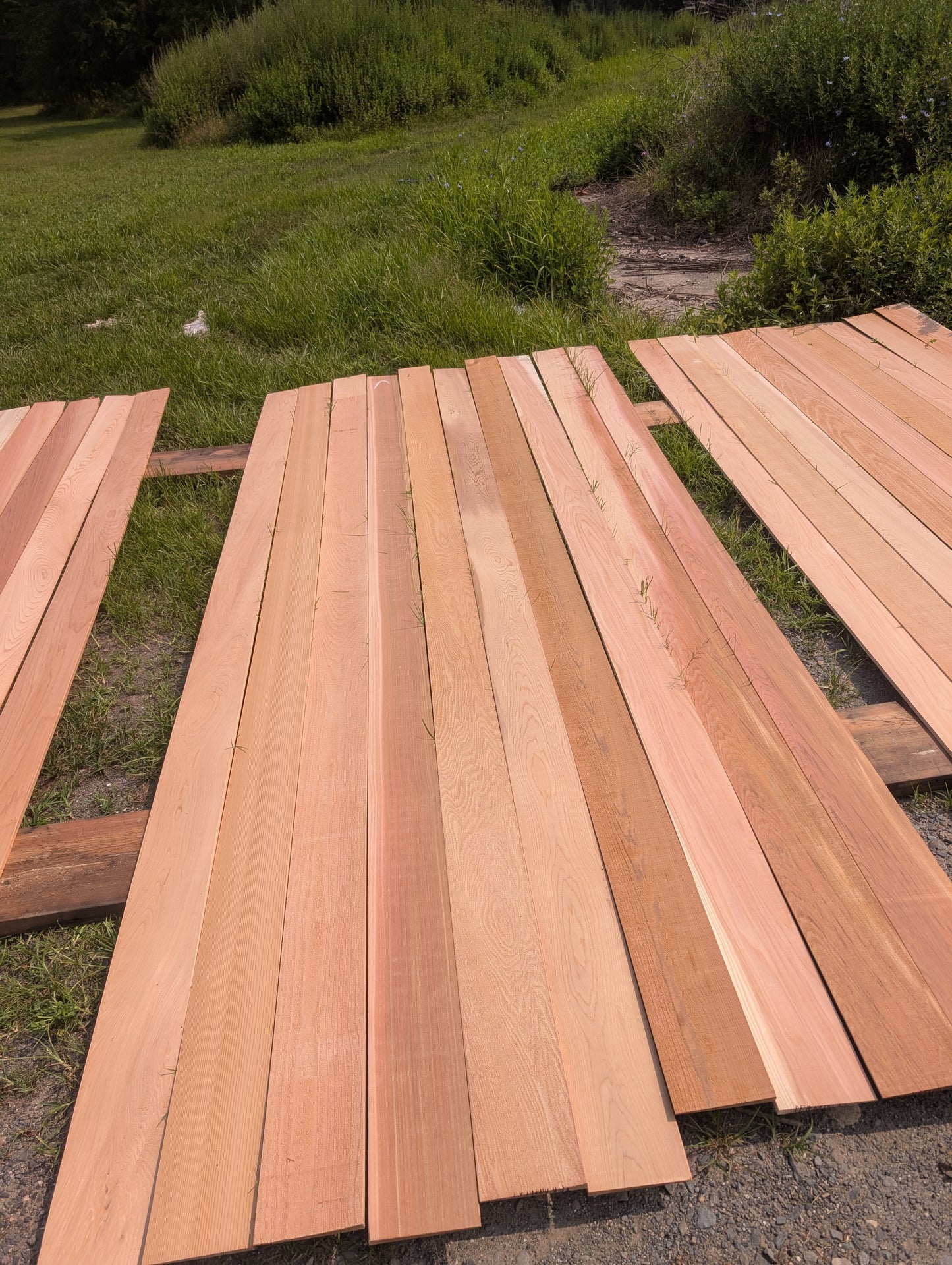 1/2X6 BEVELED CEDAR A&BETTER